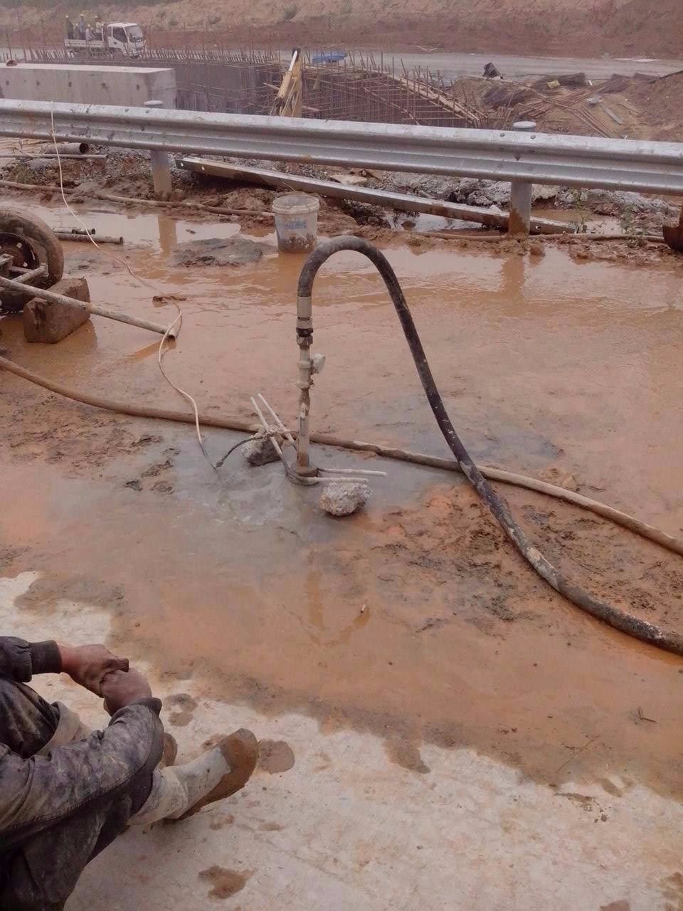 桑植路基压密注浆